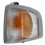 Lanterna dianteira cristal com cúpula âmbar lado esquerdo Ford Escort Verona Volkswagen Apollo