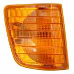 Lanterna dianteira de pisca âmbar com vigia lado direito Mercedes-Benz 1620 1634 2325