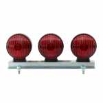 Conjunto de três lanternas traseiras vermelhas em pedestal universal